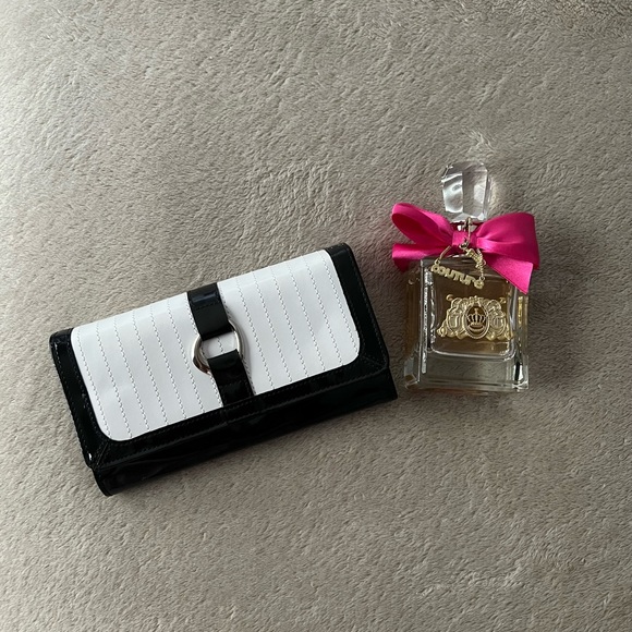 White House Black Market clutch